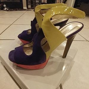 Jessica Simpson heels